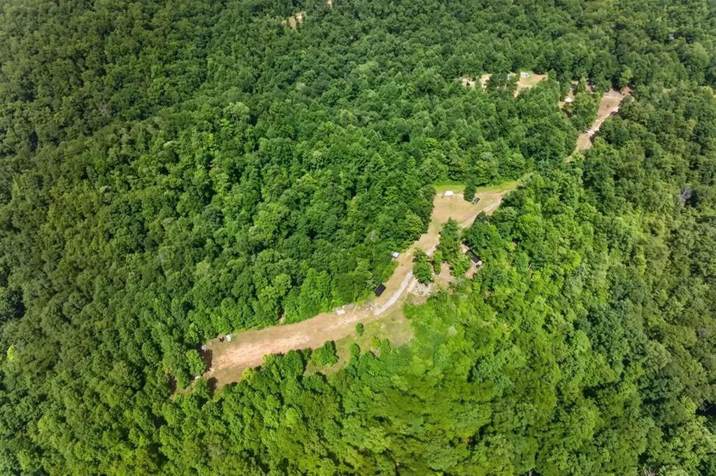 344 Runaway Lane Gainesboro TN 38562
