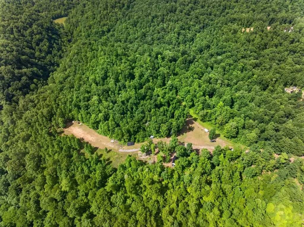 344 Runaway Lane Gainesboro TN 38562