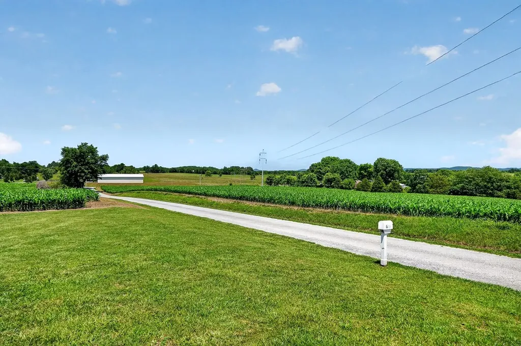 323 Lands Smith Road Monroe TN 38573