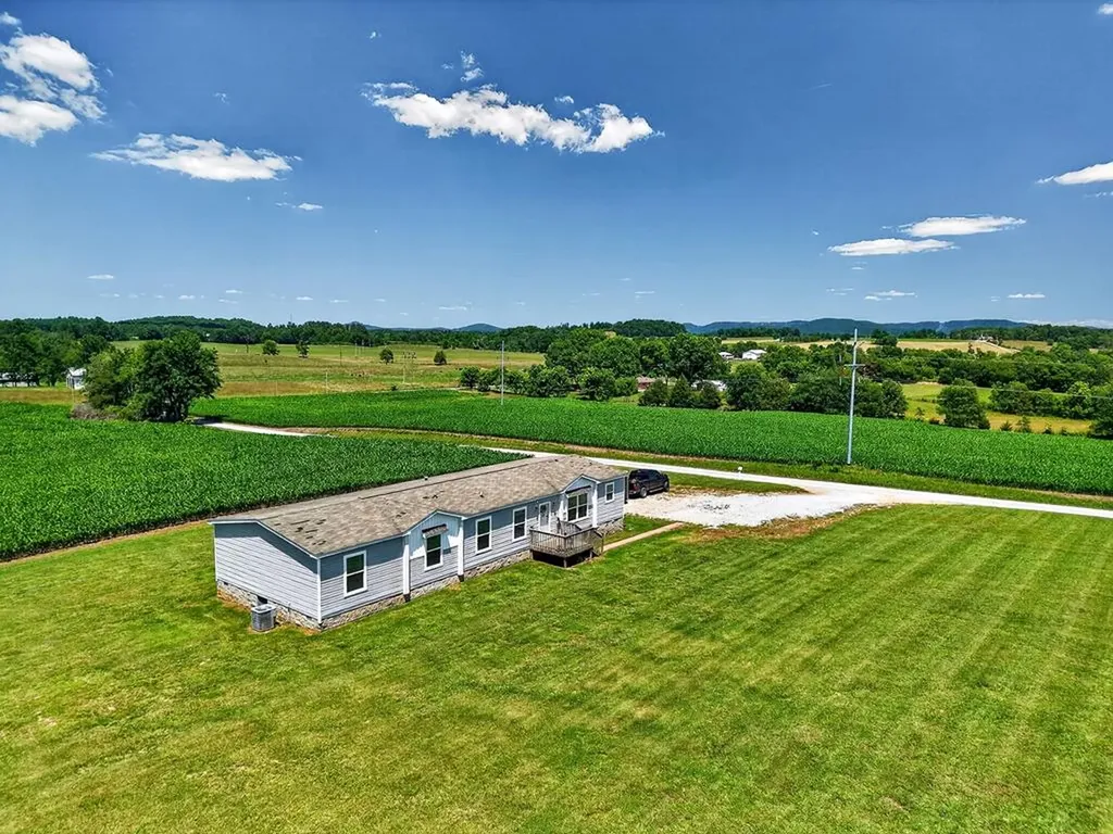 323 Lands Smith Road Monroe TN 38573