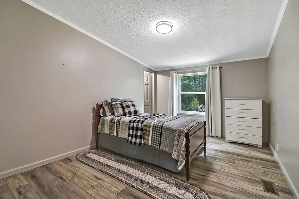 149 Vandever Lane Crossville TN 38572