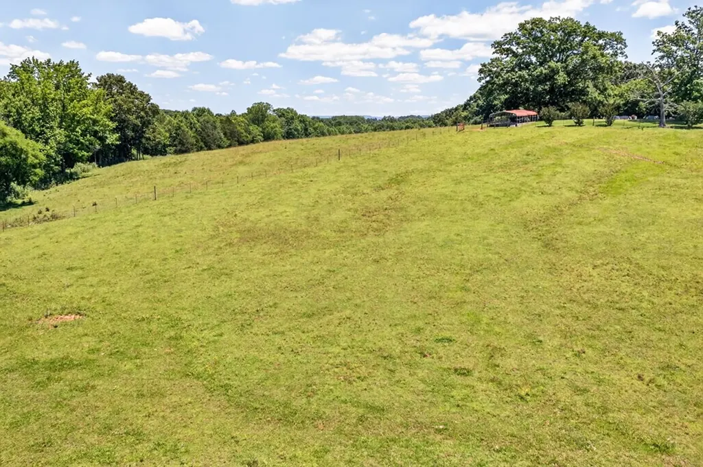 5335 Hickey Ridge Road Baxter TN 38544