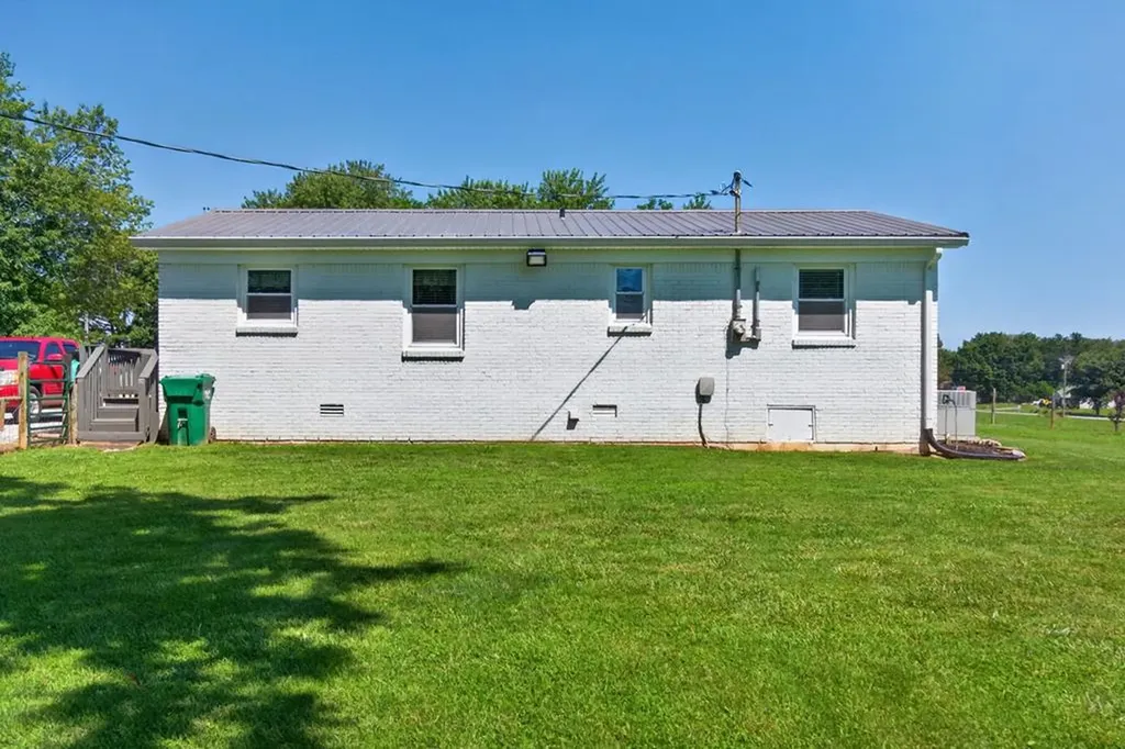 115 Oakley Road Allons TN 38541
