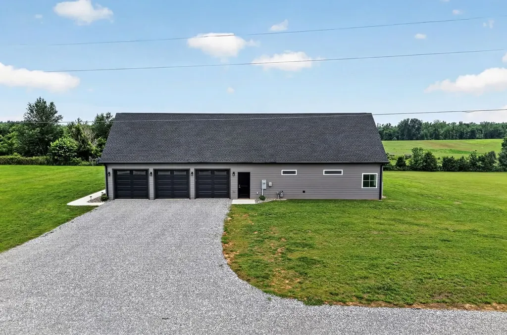 820 Jared Road Sparta TN 38583