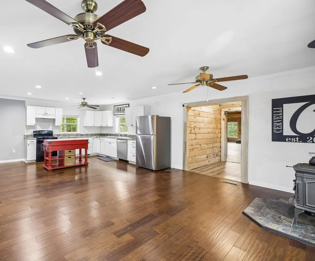 290 Vine Ridge Road Crawford TN 38554