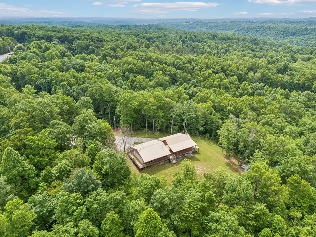 290 Vine Ridge Road Crawford TN 38554