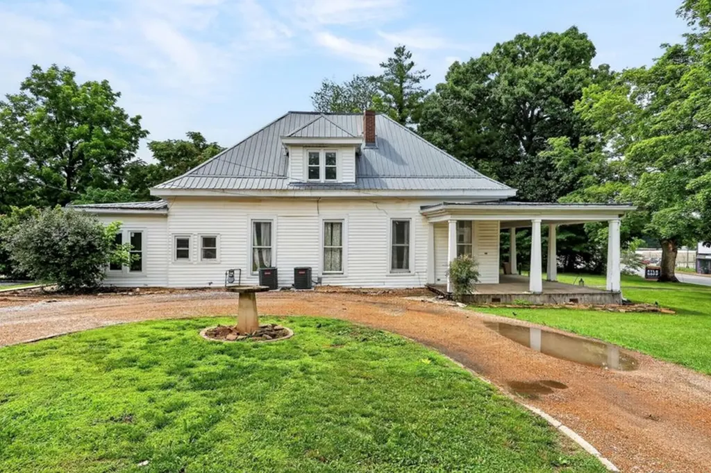 315 Gaines Street Sparta TN 38583