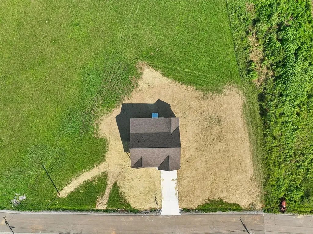 439 Harley's Ridge Sparta TN 38583