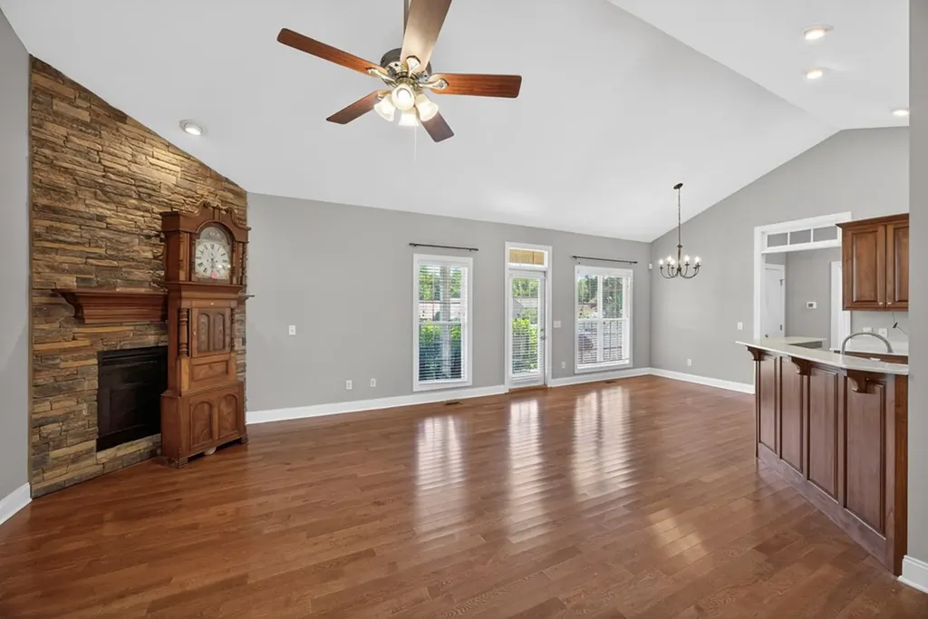 816 Windingbrook Court Cookeville TN 38506