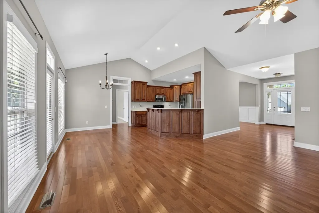 816 Windingbrook Court Cookeville TN 38506