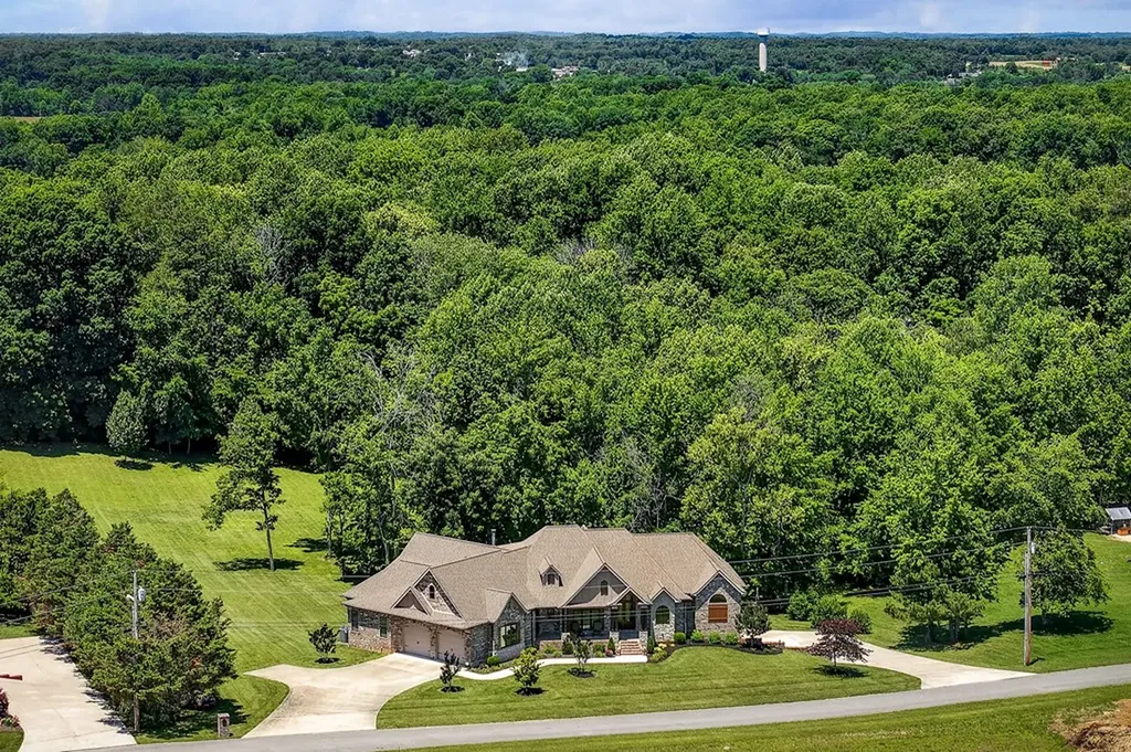 1265 Briarcrest Lane Cookeville TN 38501