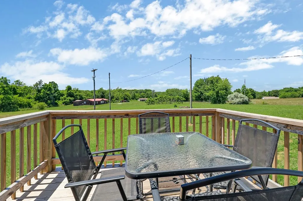 811 Fritzsche Loop Jamestown TN 38556