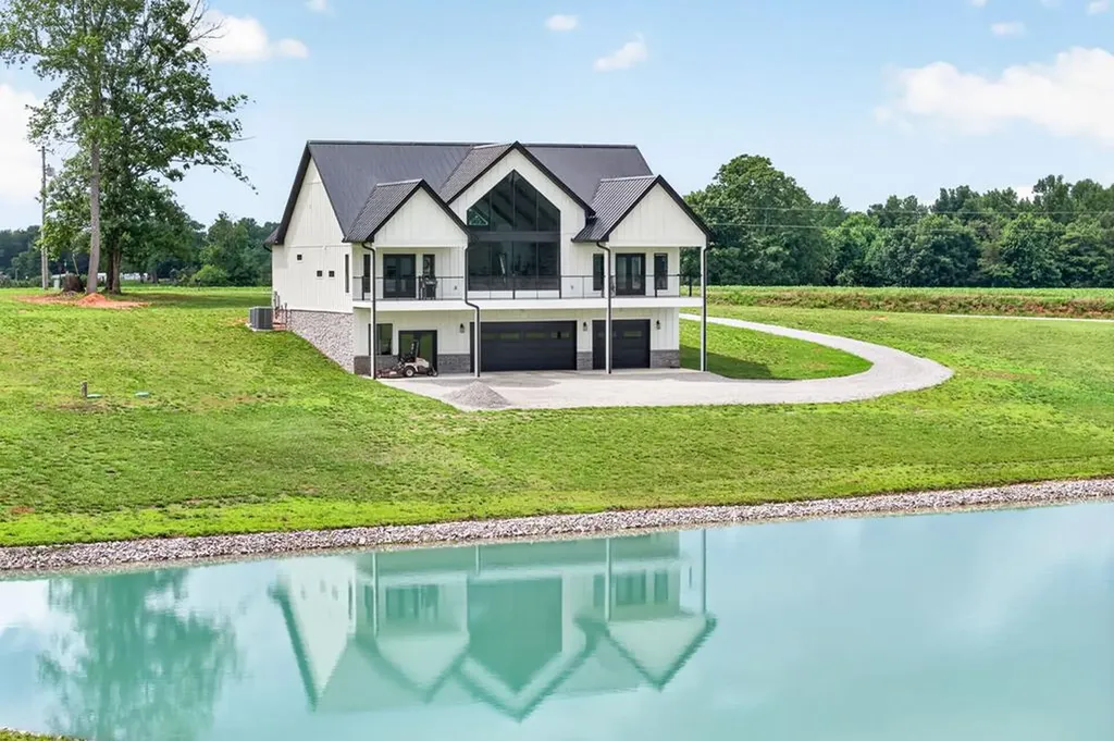 132 Ramsey Stretch Road Monroe TN 38573