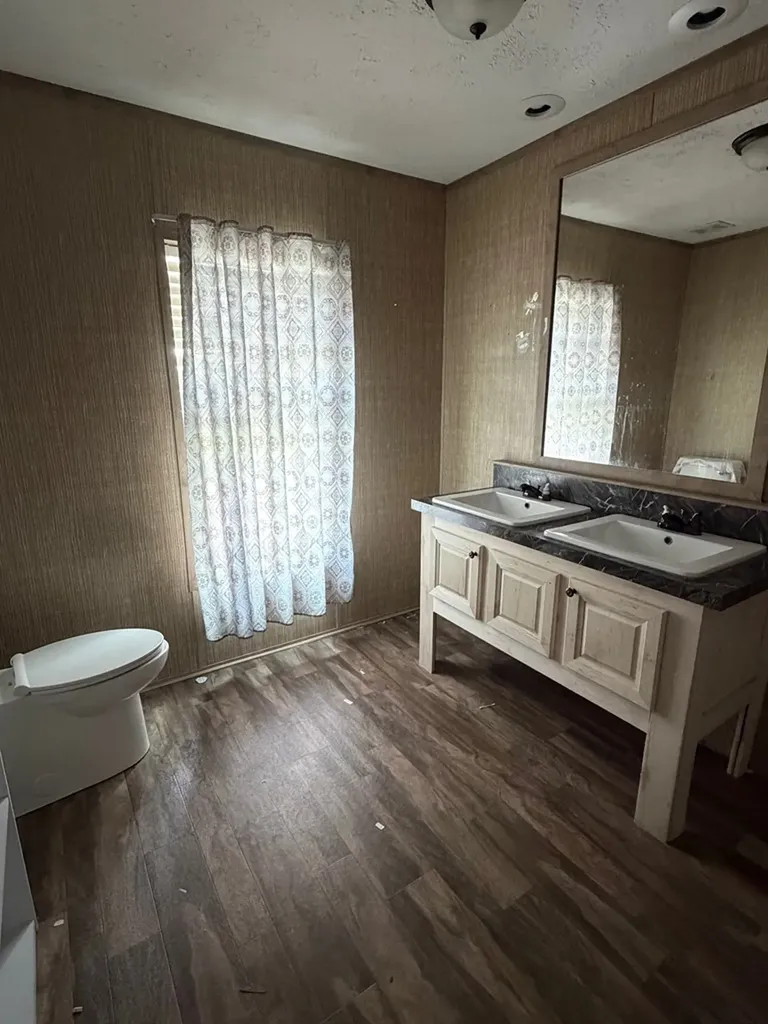 119 Powell Street Livingston TN 38570