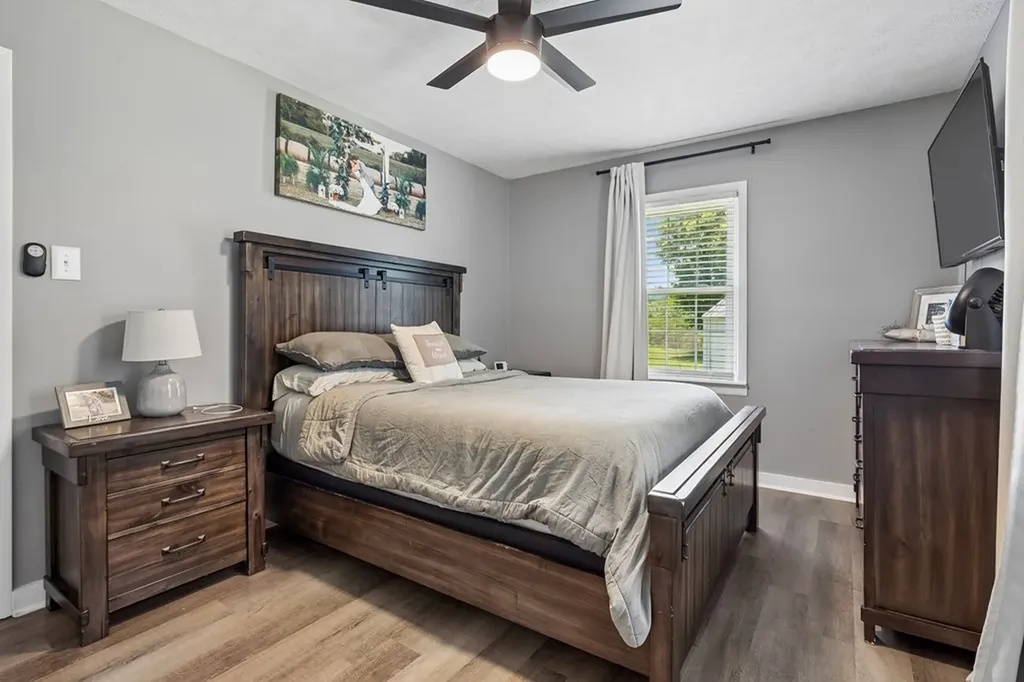161 Kempville Highway Pleasant Shade TN 37145