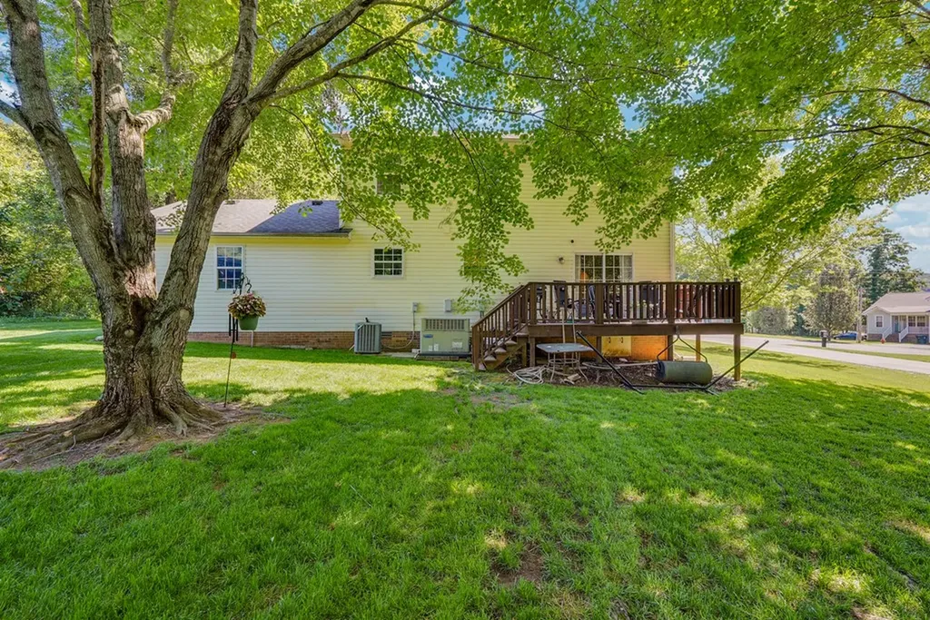 3151 Sparks Drive Cookeville TN 38506