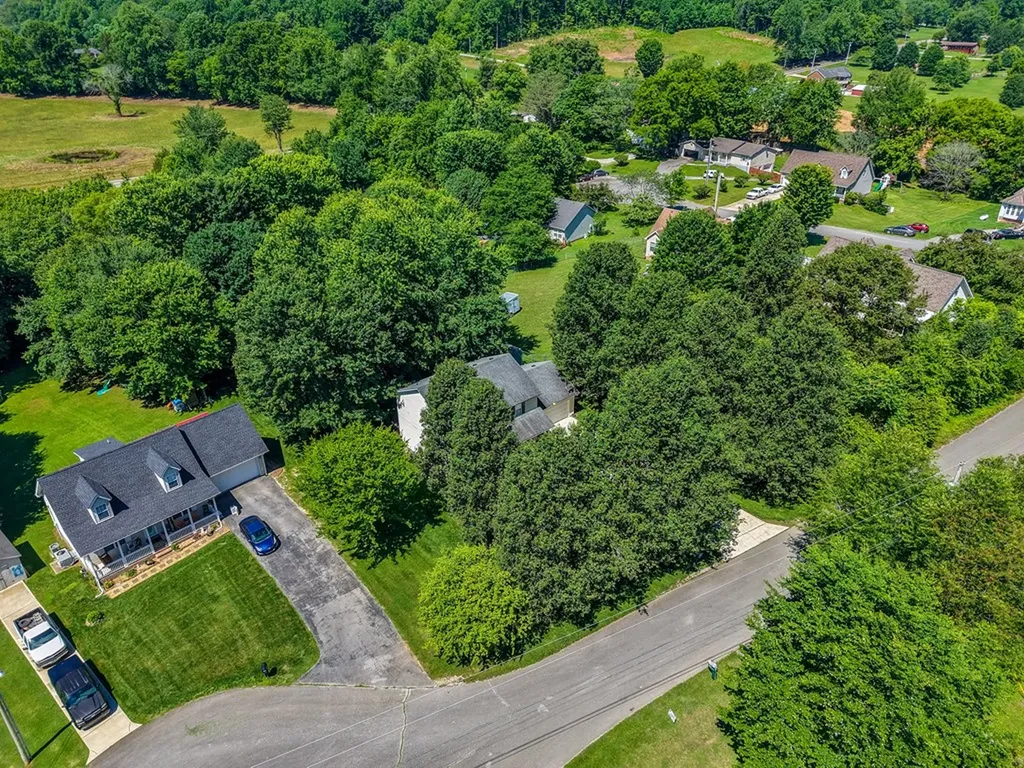 3151 Sparks Drive Cookeville TN 38506