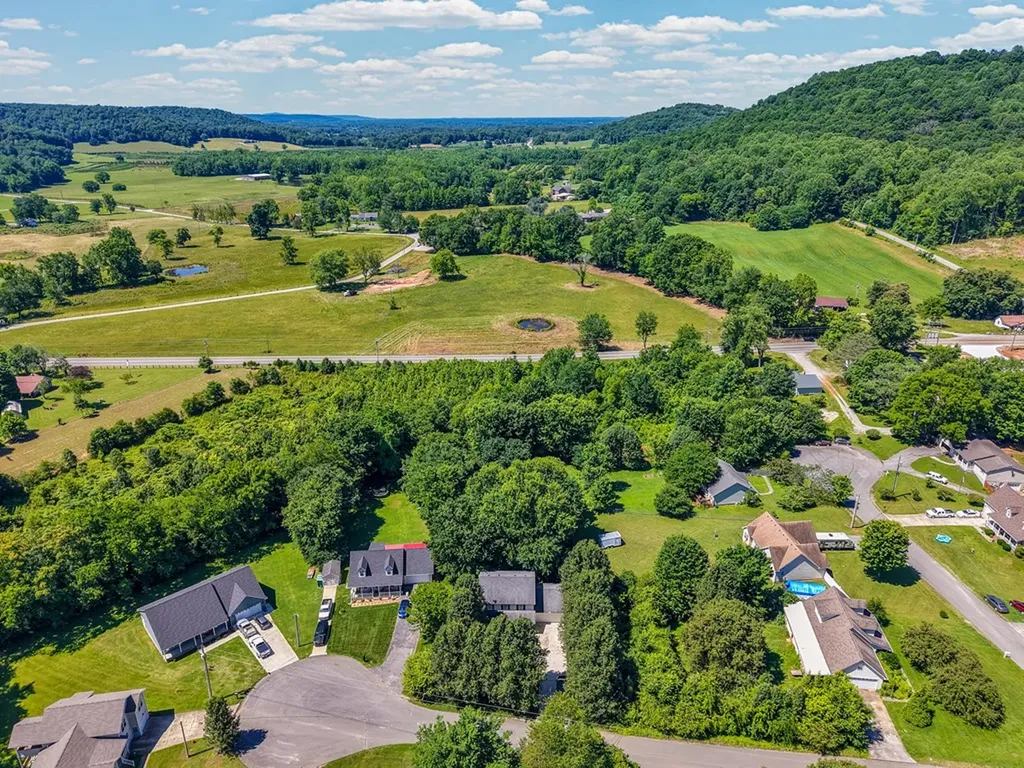 3151 Sparks Drive Cookeville TN 38506