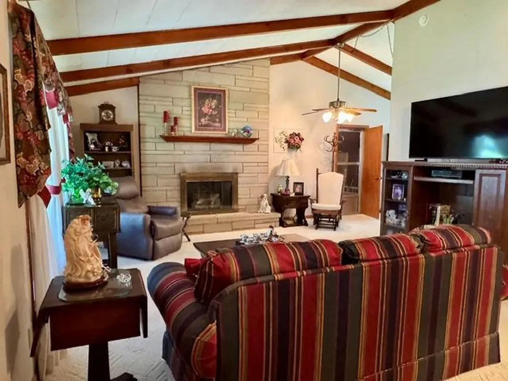 118 Myers Street Livingston TN 38570