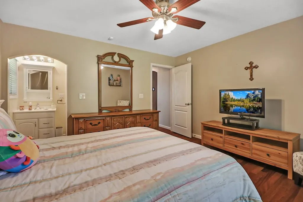 1401 Holiday Drive Crossville TN 38555