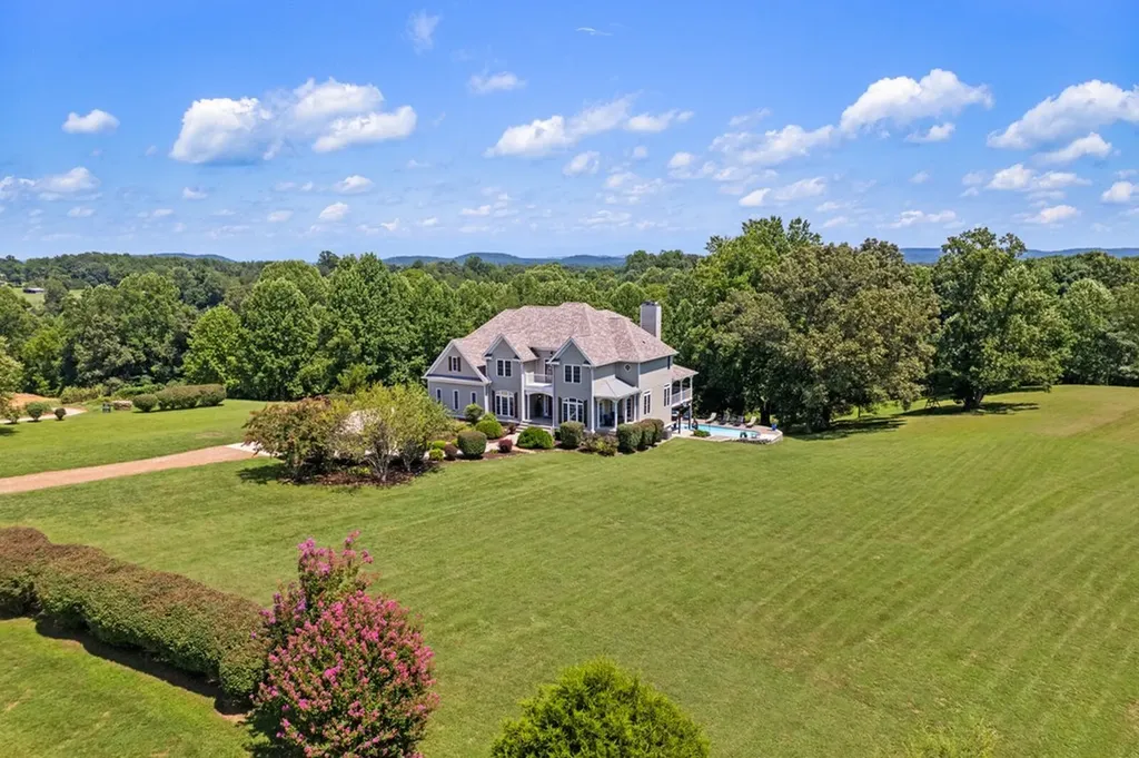 5565 Keller Road Cookeville TN 38506