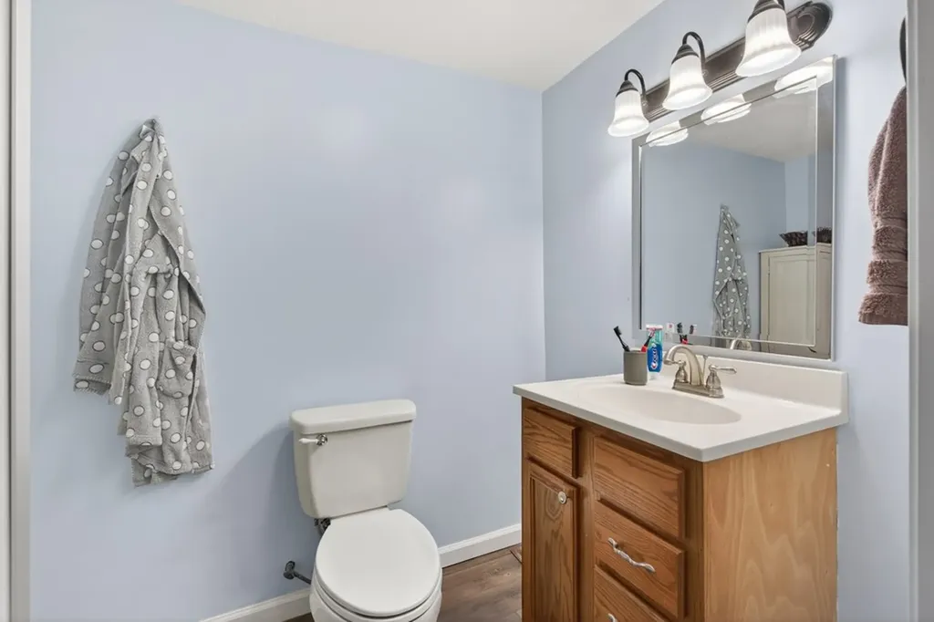 148 Tom Davis Road Livingston TN 38570