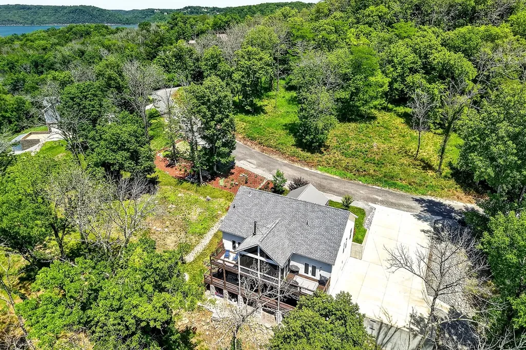 193 Wilson Circle Smithville TN 37166
