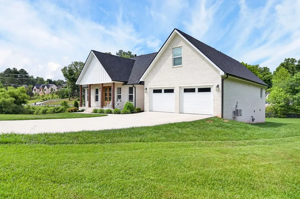 1379 Buckingham Place Cookeville TN 38501-0734