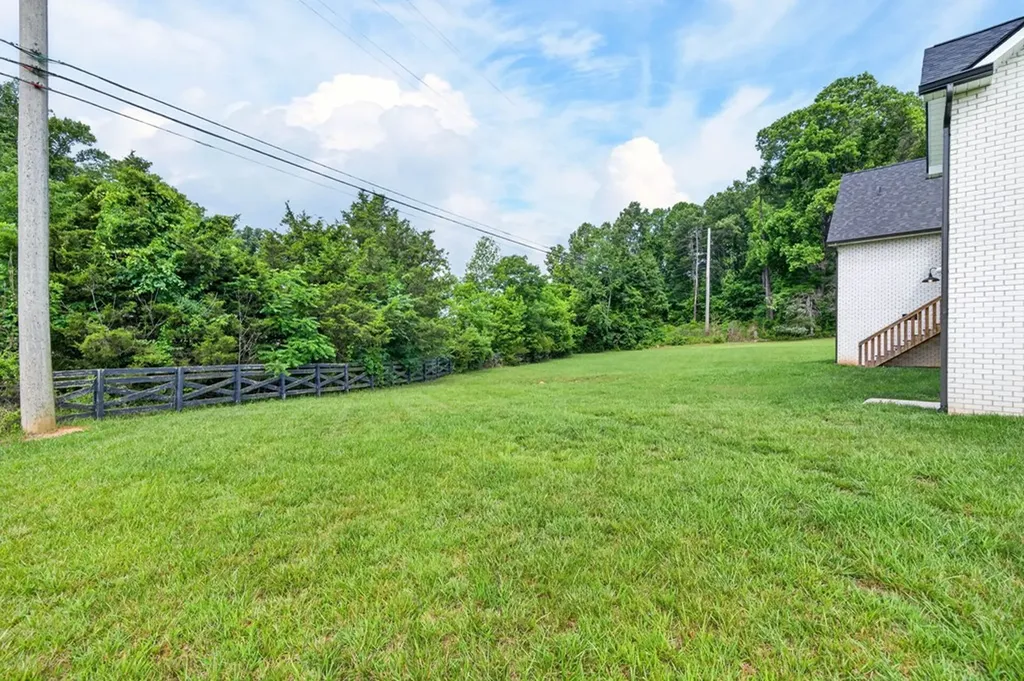 1379 Buckingham Place Cookeville TN 38501-0734
