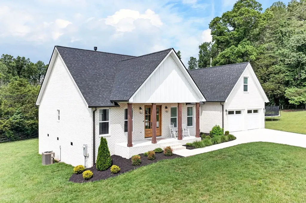 1379 Buckingham Place Cookeville TN 38501-0734