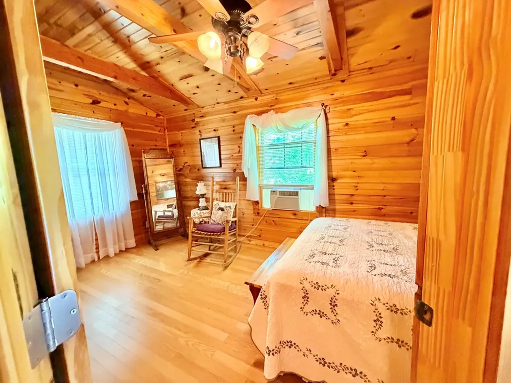 1101 Cooper Drive Alpine TN 38543
