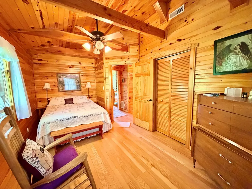 1101 Cooper Drive Alpine TN 38543