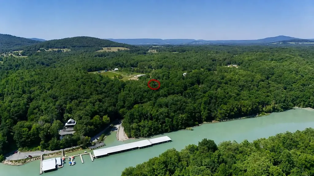 1101 Cooper Drive Alpine TN 38543