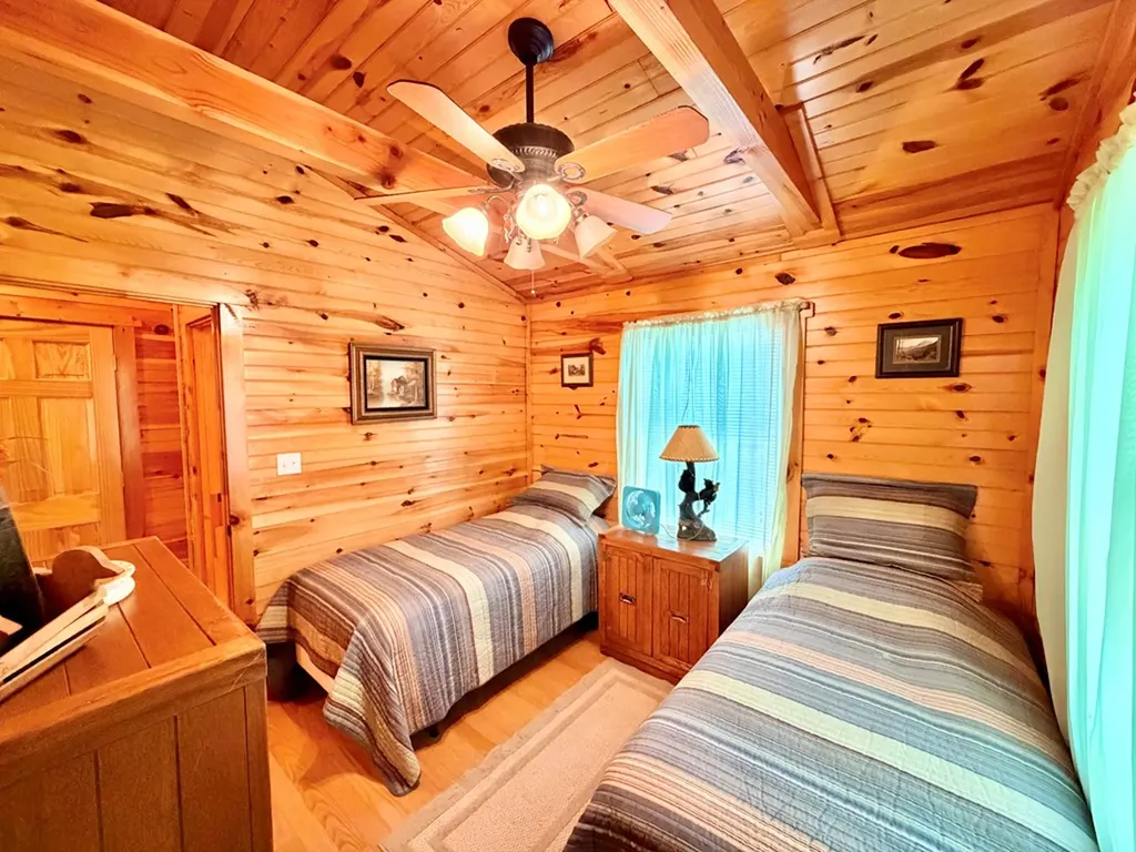 1101 Cooper Drive Alpine TN 38543