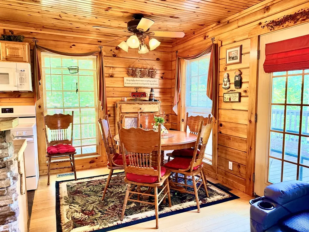 1101 Cooper Drive Alpine TN 38543