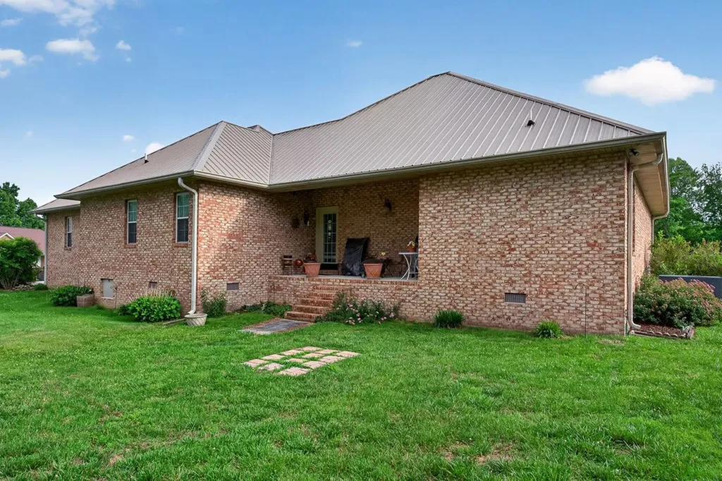 271 Hearthstone Drive Sparta TN 38583