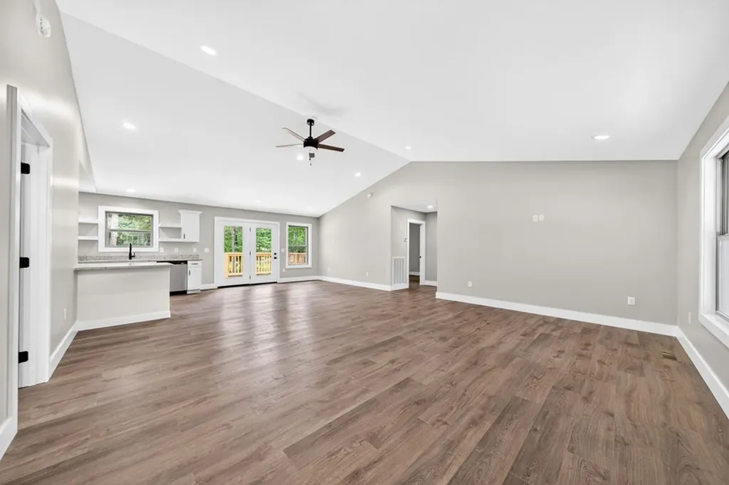 1146 Natchez Trace Crossville TN 38572