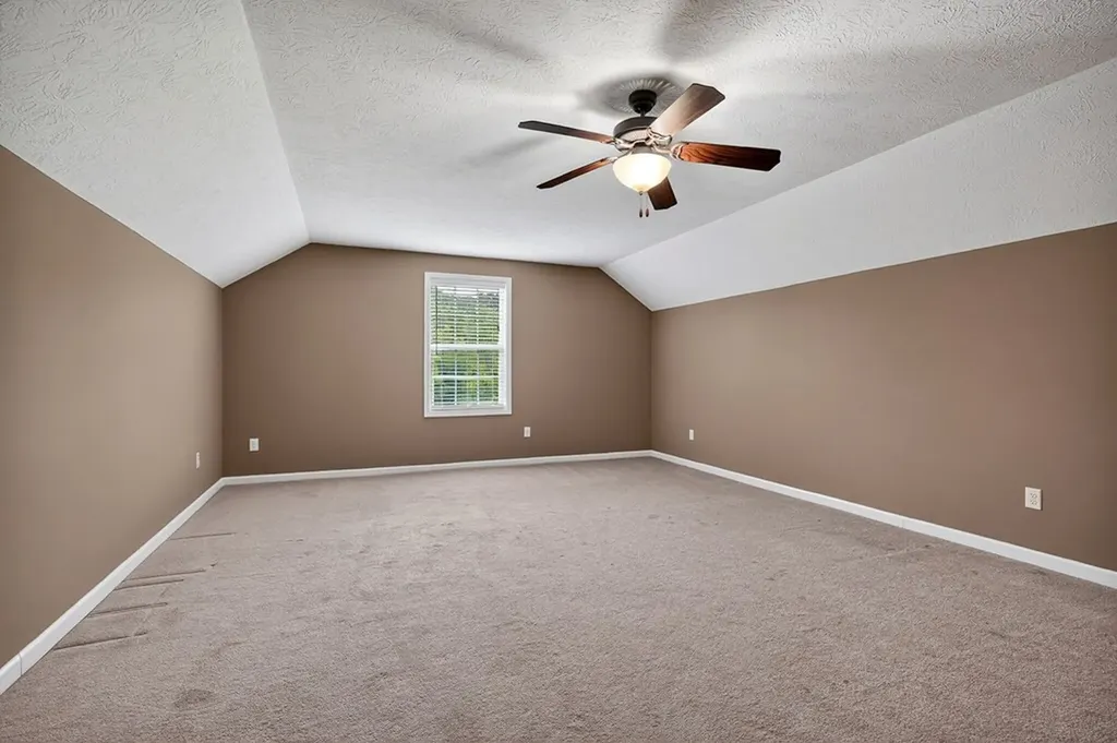 3523 Bear Creek Lane Cookeville TN 38506