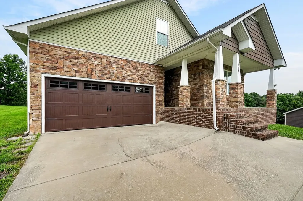 3523 Bear Creek Lane Cookeville TN 38506