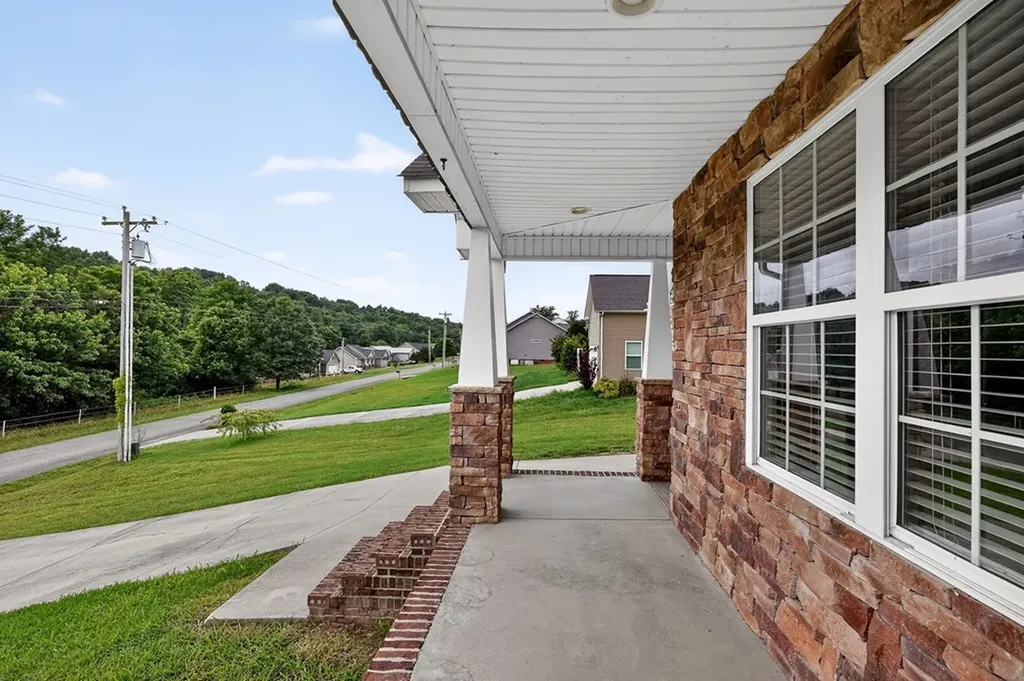 3523 Bear Creek Lane Cookeville TN 38506