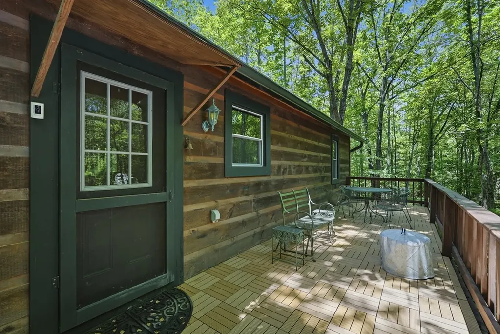 118 Cherokee Road Spencer TN 38585