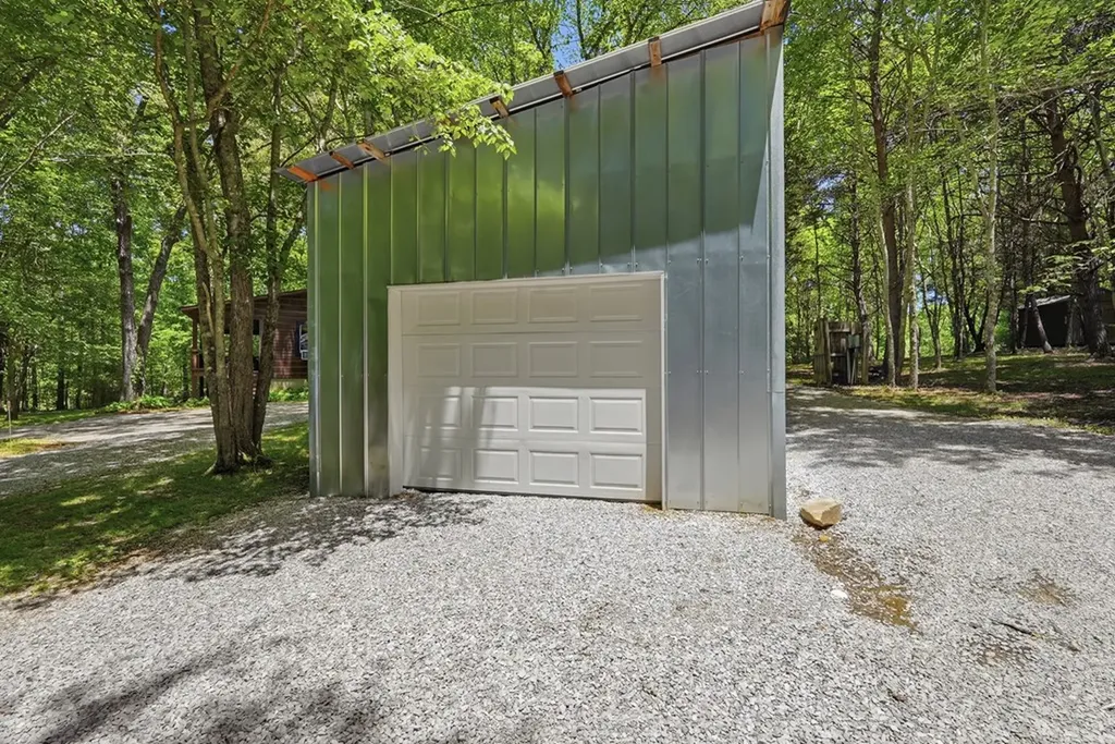 118 Cherokee Road Spencer TN 38585