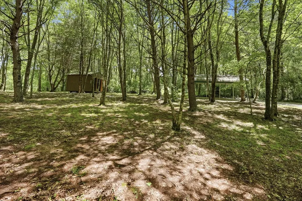 118 Cherokee Road Spencer TN 38585