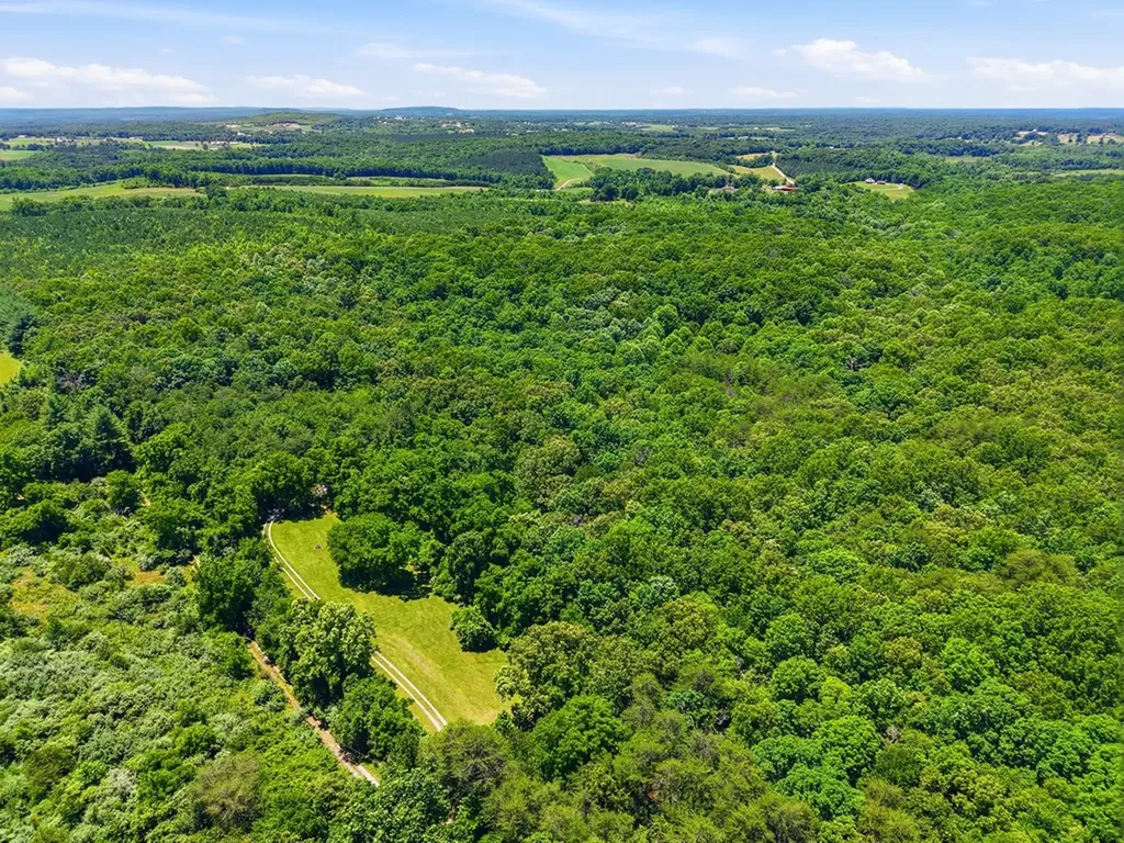 118 Cherokee Road Spencer TN 38585