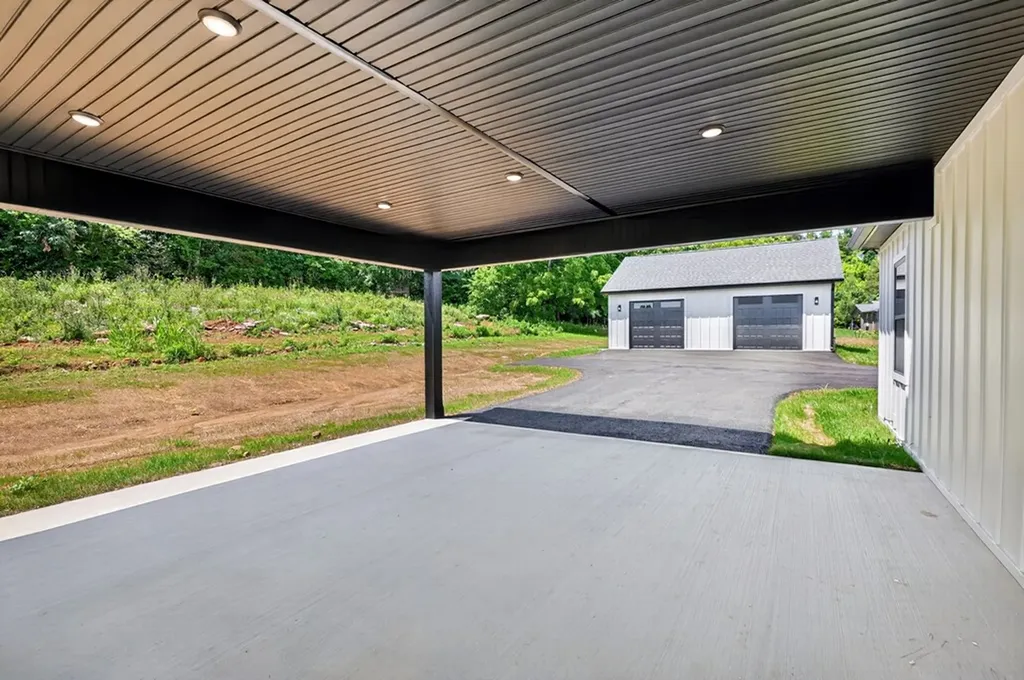 233 Cedar Lane Allons TN 38541