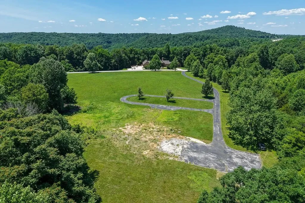 217 Fairview Lane Livingston TN 38570