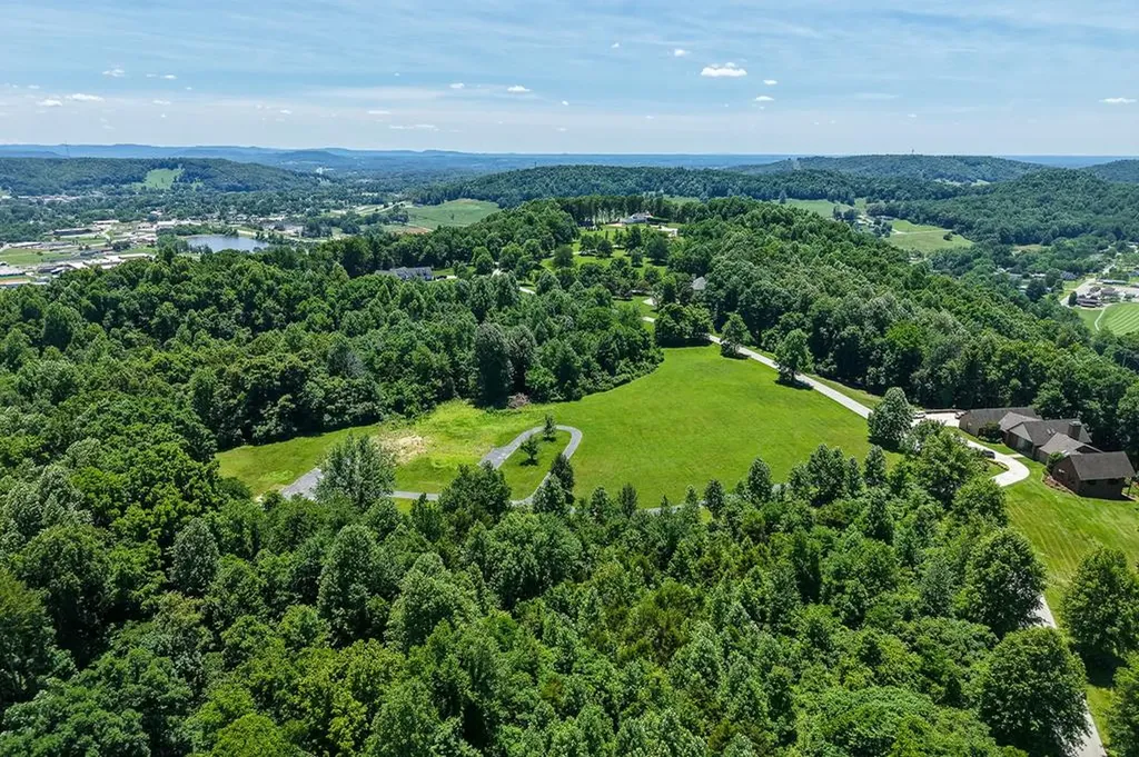 217 Fairview Lane Livingston TN 38570