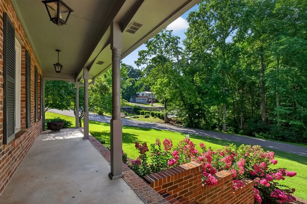 1250 Charles Street Cookeville TN 38506