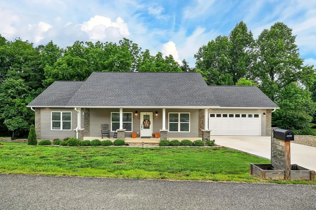 2011 Bear Creek Point Cookeville TN 38506