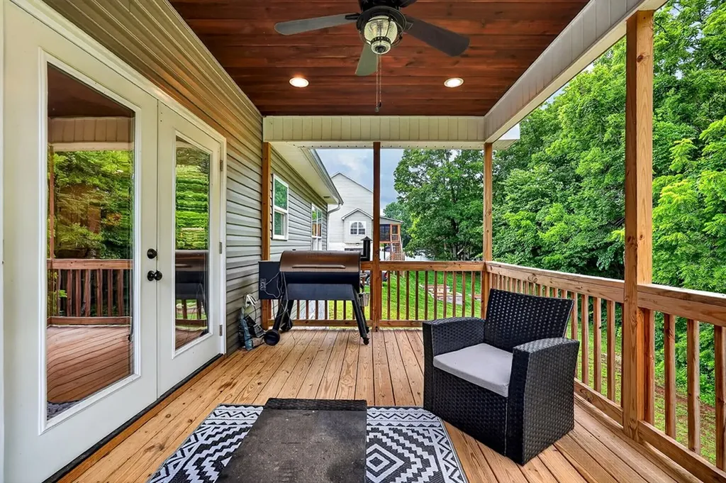 2011 Bear Creek Point Cookeville TN 38506